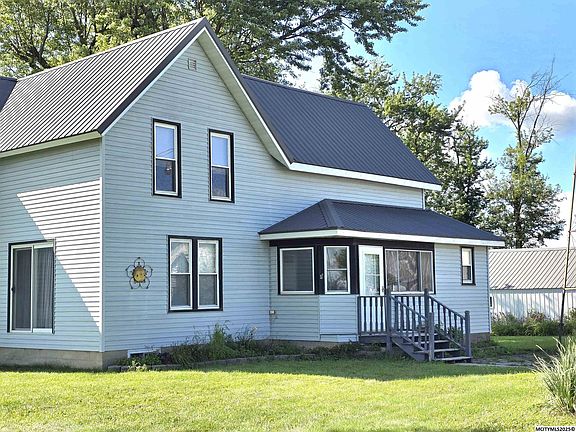 2nd image of 1635 220th St