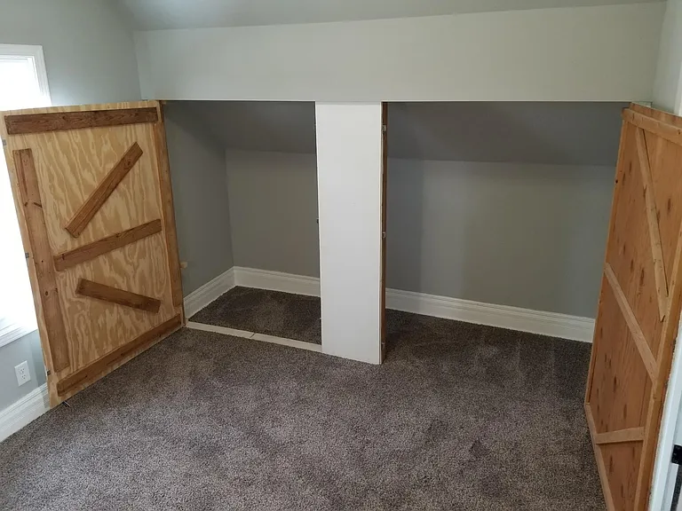 4604 Stockwell St — Photo 14