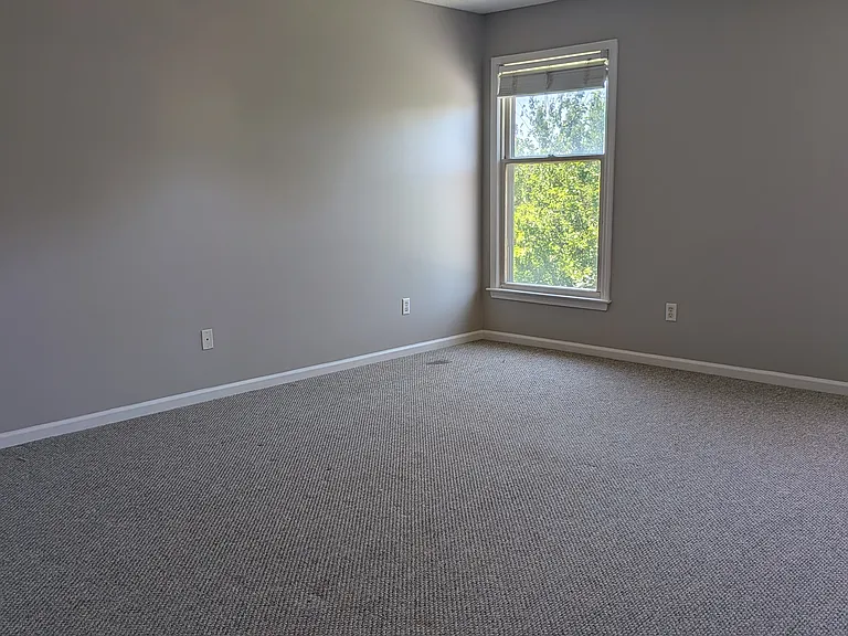 13236 Carter St — Photo 33