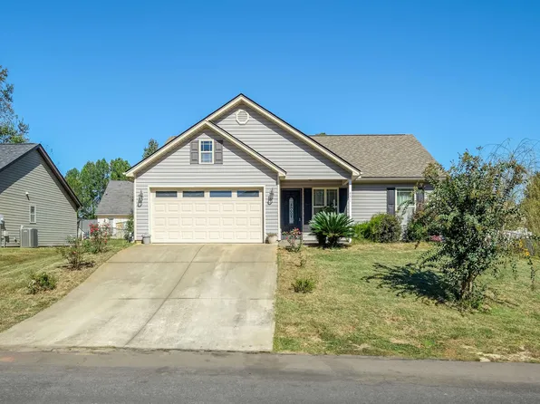 451 Blairwood Ct, Spartanburg, SC 29303