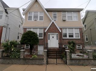 270-272 N 12th St, Newark, NJ 07107