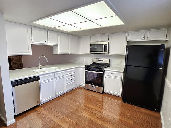 Updated kitchen with new stainless-steel appliances