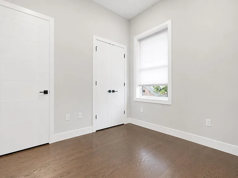 192 Congress St #2 — Photo 9