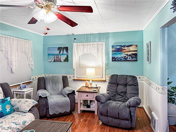 5th image of 3924 Brightway St