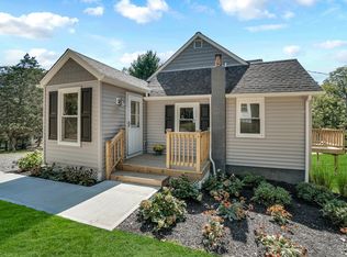 11 Mill Ln, Pleasant Valley, NY 12569