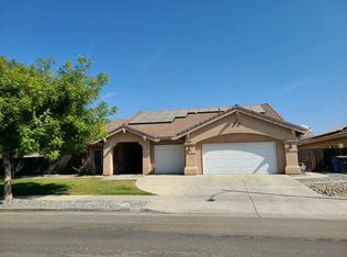 1492 Spyglass Dr, Lemoore, CA 93245