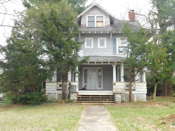 96 Park Avenue, Danbury, CT 06810