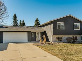 3864 Chesapeake Ln NW, Rochester, MN 55901