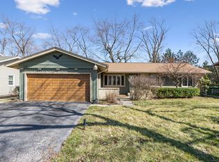 1331 Carlisle Ave, Elk Grove Village, IL 60007