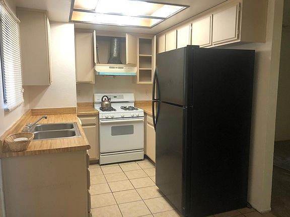 3rd image of 1438 E Elma Ct APT B