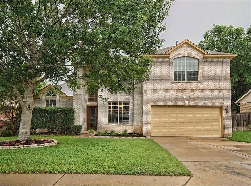 1st image of 1707 Woods Blvd