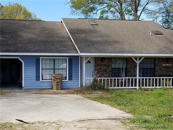 3rd image of 30533 Turnberry Ave