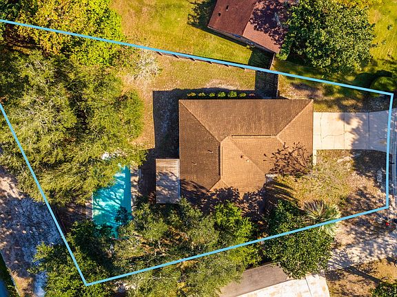 5th image of 1902 Palmetto Palm Cir