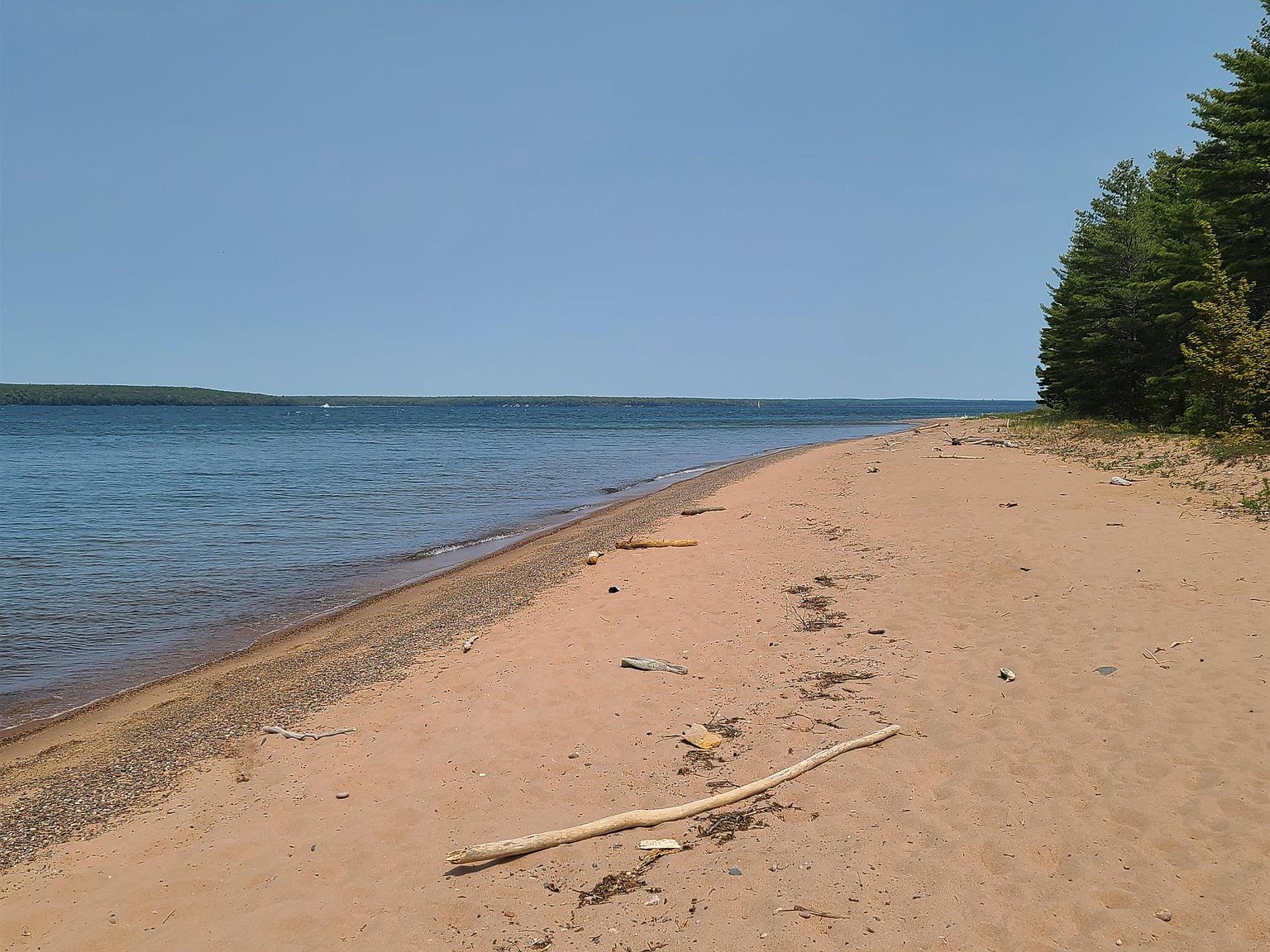 3362 N Shore Rd, La Pointe, WI 54850 Zillow