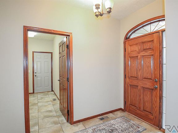 2nd image of 2604 E Winston Cir