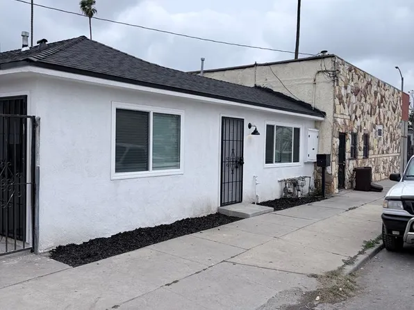 105 W 83rd St, Los Angeles, CA 90003