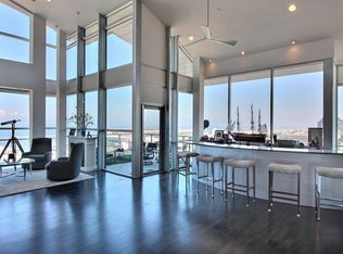 701 W Lakeside Ave #Penthouse 1301, Cleveland, OH 44113