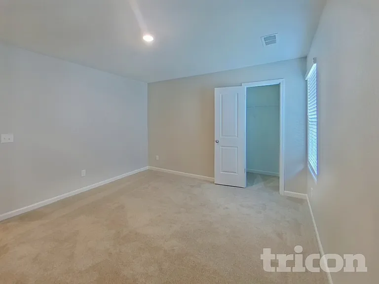 2170 Southlea Dr — Photo 10