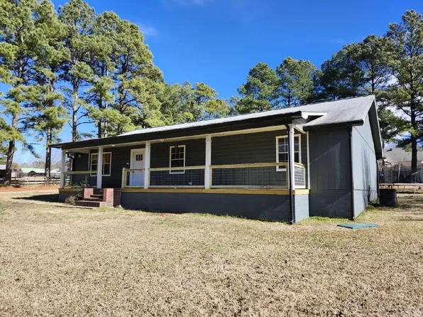 135 International, Camden, AR 71701