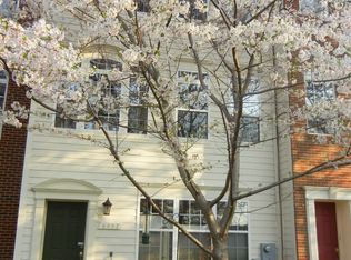 6497 Powatan Knoll Ct, Alexandria, VA 22312