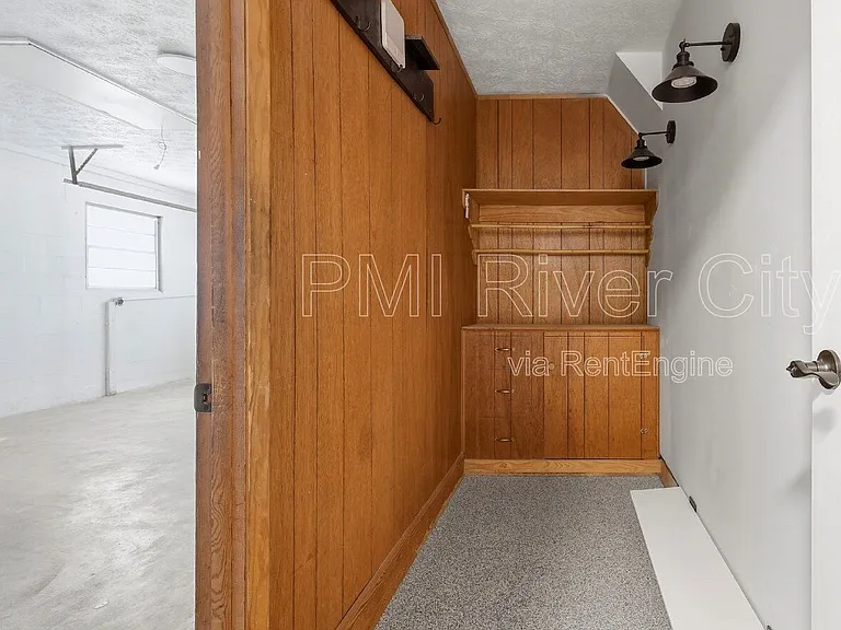 2860 Cedarcrest Dr — Photo 20