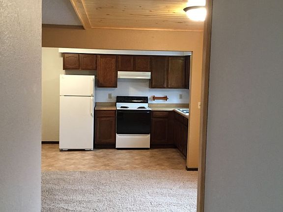 2nd image of 220 3rd St NW #10