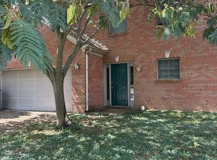 916 Literary Cir, Lexington, KY 40513