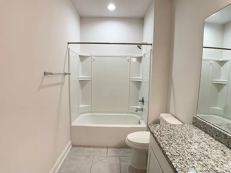 1499 Tropical Pine Cv — Photo 33