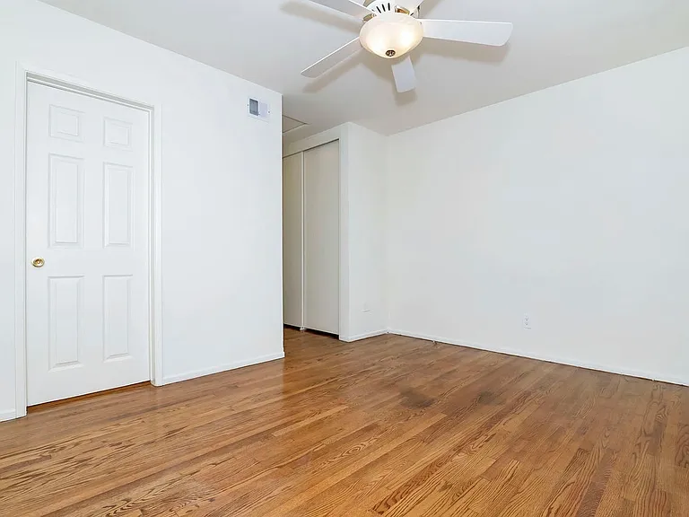 2171 Fairfield St — Photo 19
