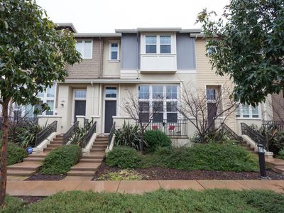 226 Demi Ln, Redwood City, CA, 94065