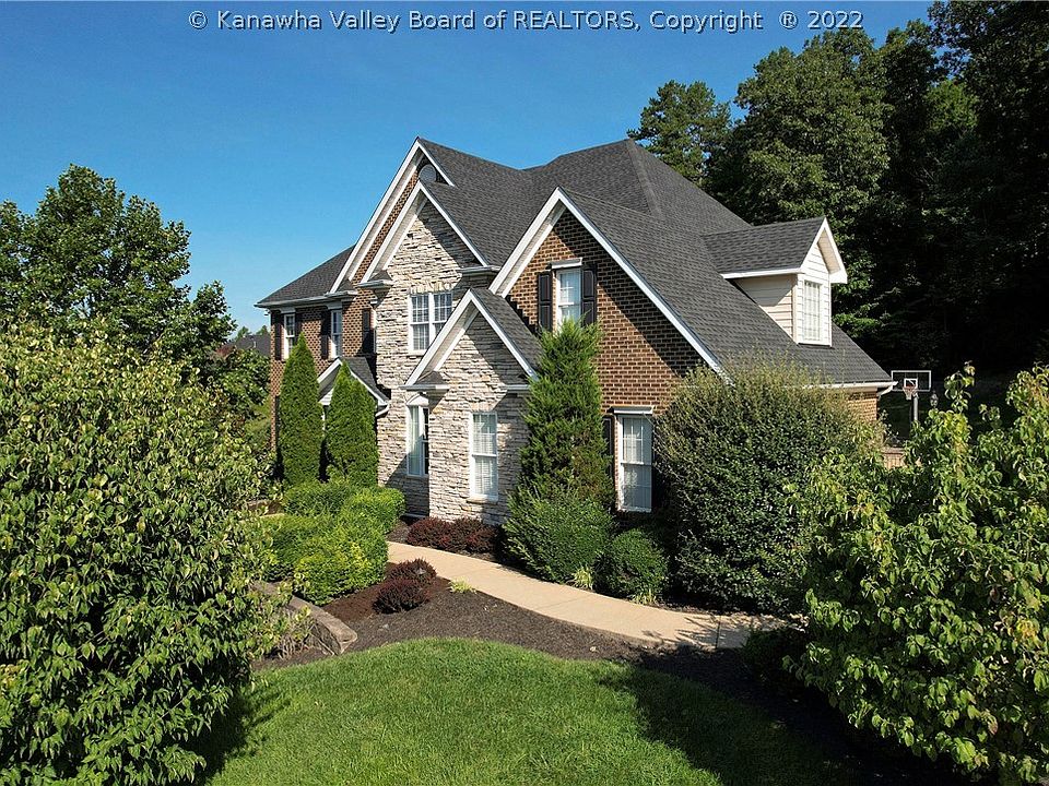 1052 Crestmont Rd, Hurricane, WV 25526 Zillow