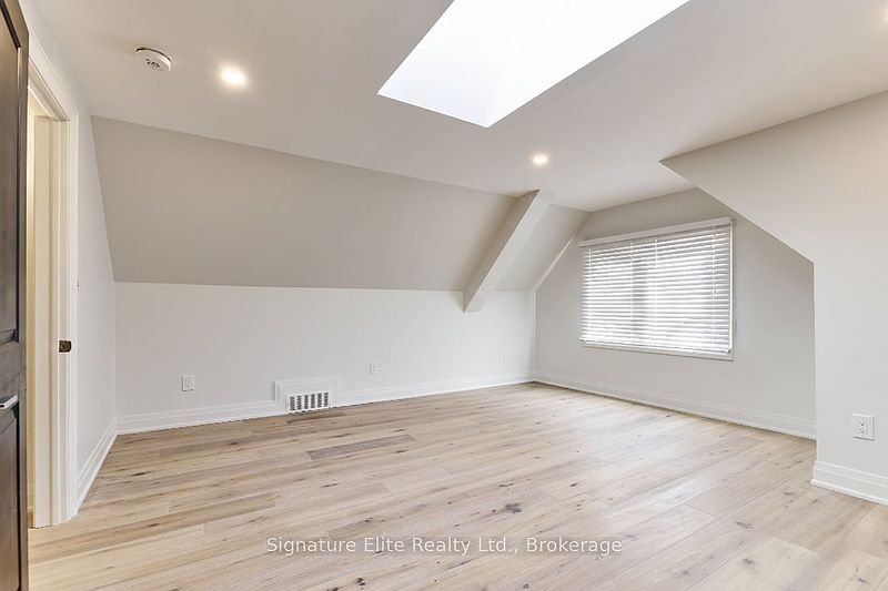 Toronto House for rent - 4 Bedrooms — photo 14