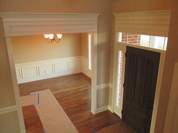 2nd image of 200 Ashland Dr