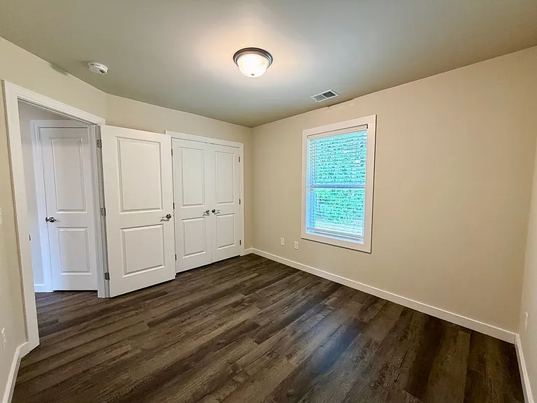 14 Lexington Ct — Photo 8