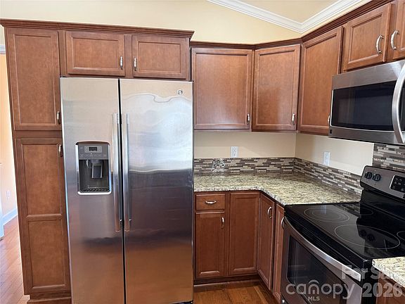 5th image of 3523 Icard Rhodhiss Rd