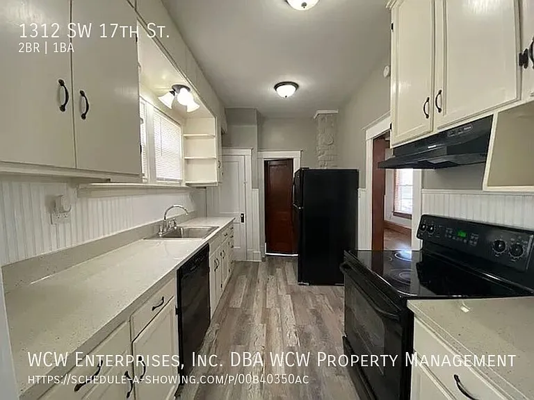 1312 SW 17th St — Photo 5