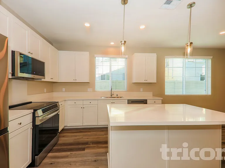 29285 Mountain Blue Ct — Photo 2