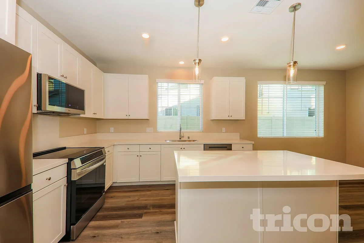 Building Photo - 29433 Walnut Tree Way