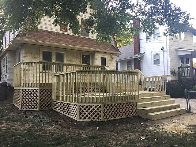 2nd image of 6149 Charlotte St