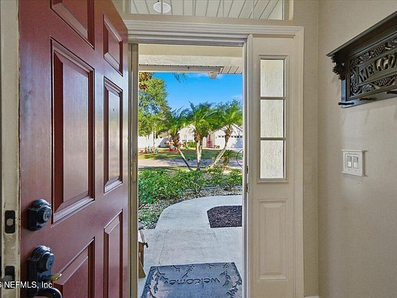 4th image of 1225 SPLENDID RAVINE Street