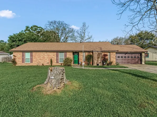 5585 Garner Rd, Beaumont, TX 77708