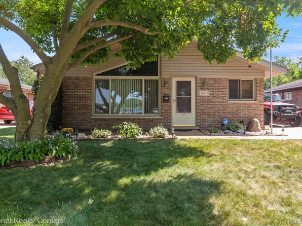 4967 Pardee Ave, Dearborn Heights, MI 48125