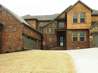 4512 W Willowridge Way, Rogers, AR 72758