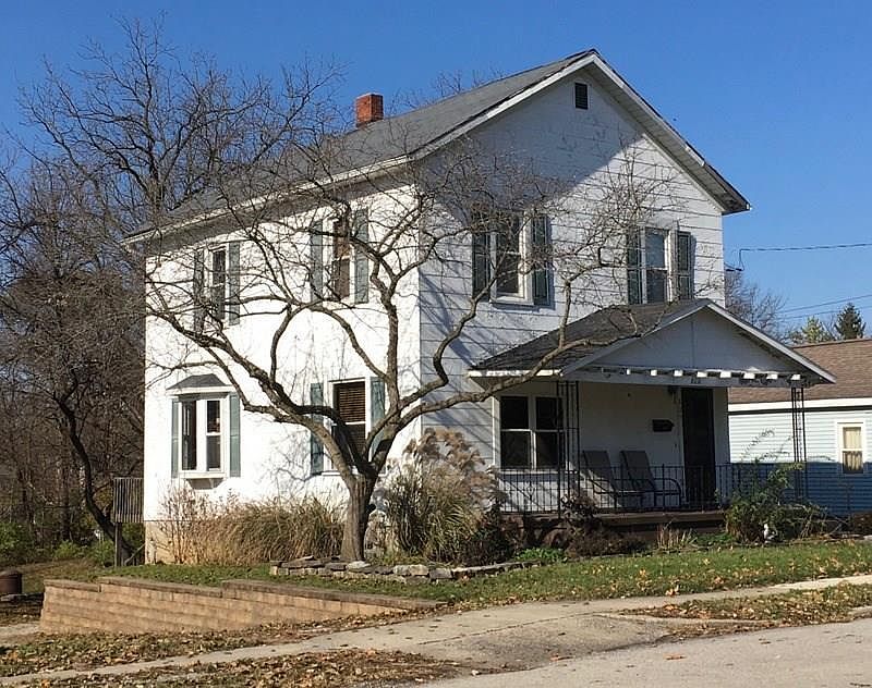 1st image of 825 N Miami Ave