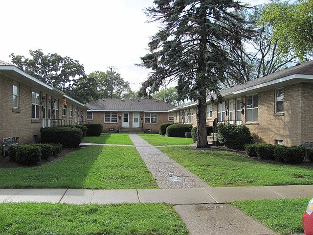 1st image of 718 N Linden Ave #718