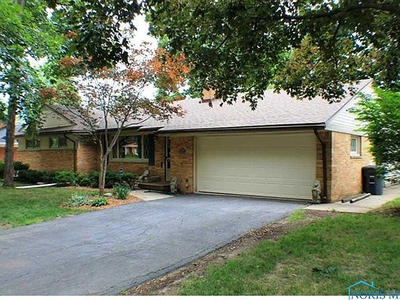 2nd image of 2773 Sandalwood Ave