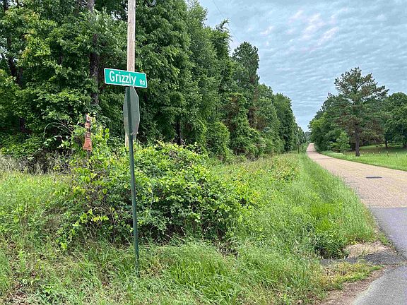 2nd image of 1400 Old Bear Rd