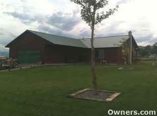 13 N Ridge Dr, Cody, WY 82414