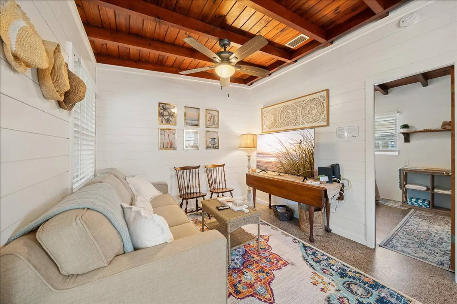 1 bed, 1.0 bath, 6996 sqft, $3,417 — Photo 4