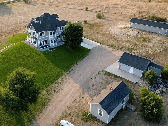 2nd image of 27195 County Road 66